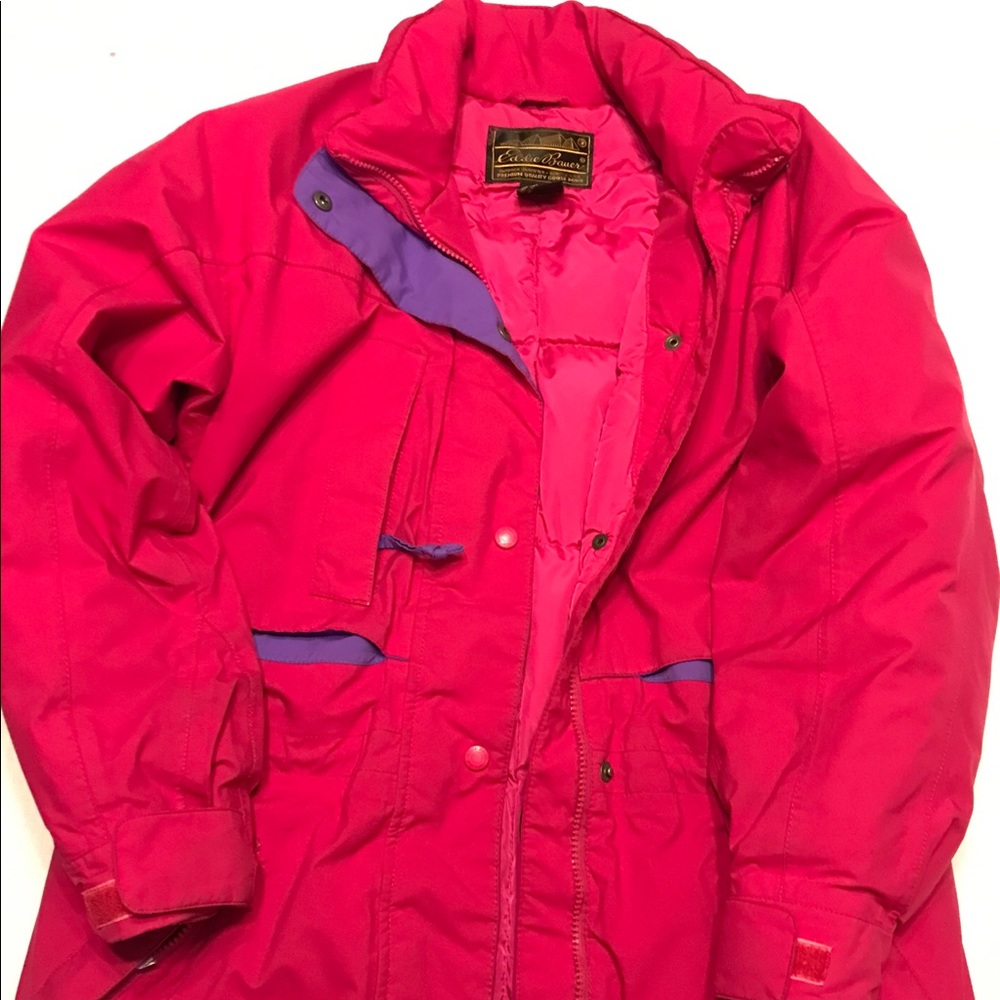 Ladies Eddie Bauer Goose Down parka jacket.